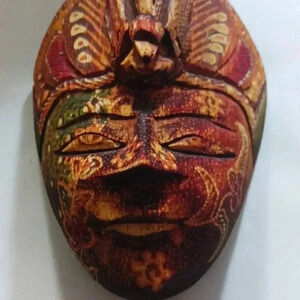 Vintage Indonesian Batik Topeng Mask..collectable choice..vintage piece.